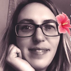 Meet your Posher, Angie